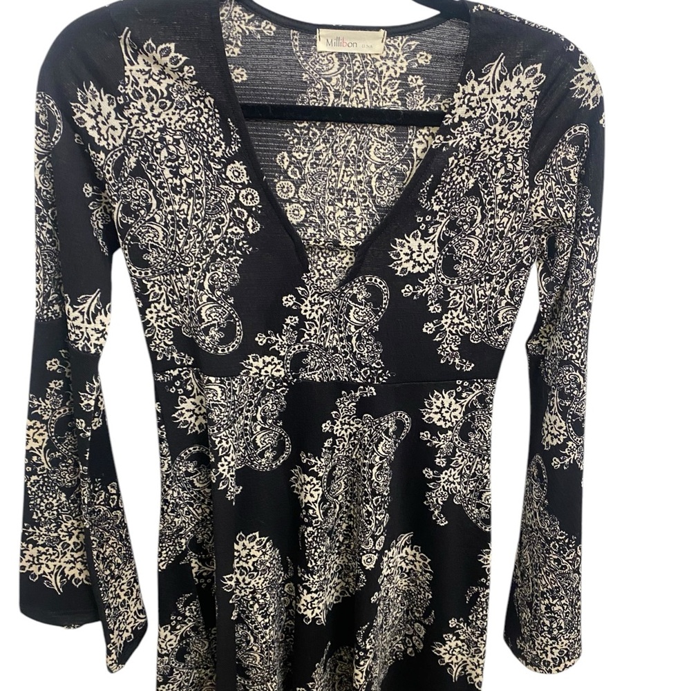Millibon Black and White Long Sleeve Dress